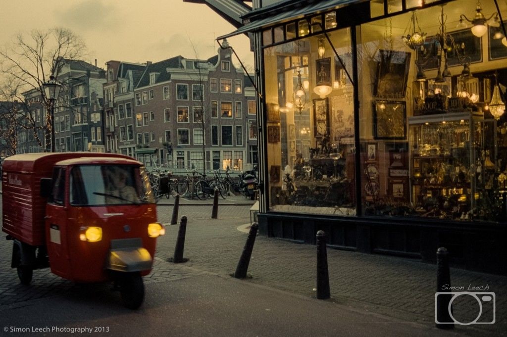 Nieuwe Spiegelstraat, Amsterdam, 35mm Summarit